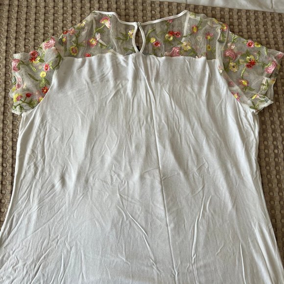 Relativity XL Casual Top - Picture 4 of 4